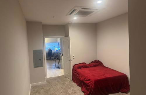 Modern Hyattsville Apartment - Walk to Metro & DC - Foto 22