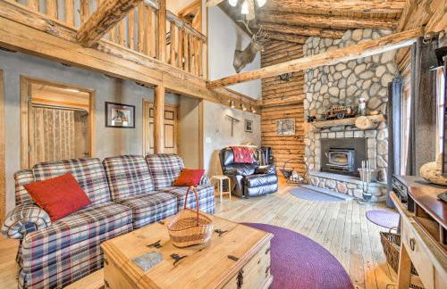Pet-Friendly New York Cabin with Hot Tub and Game Room - Foto 2