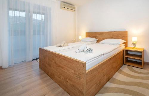 Apartments Juranić - Photo 63