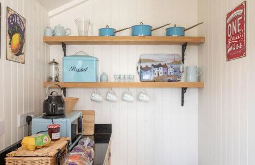 The Stable - cottage with a spectacular lake view - Foto 14