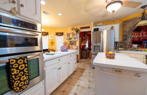 Little Slice of England in Texas - Foto 56