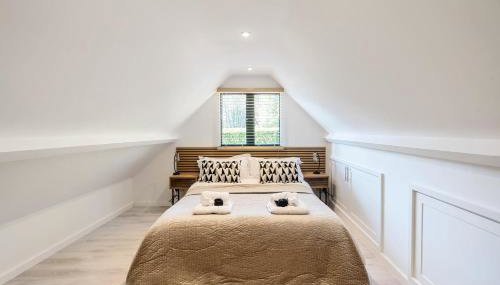 Romantic getaway UK with Private Sauna, King Bed, WiFi 517mbps & EV Charger - Foto 4