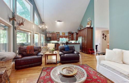 Mountain Home Dog-Friendly Getaway - Foto 3