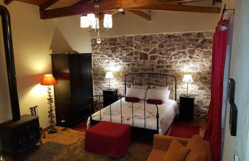 Theopetra Home - Foto 26