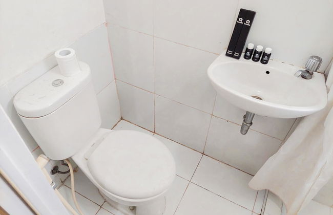 Minimalist Studio Room At Aeropolis Residence Apartment - Foto 11