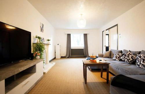 Stunning 4-Bedroom Didsbury Home - Foto 1