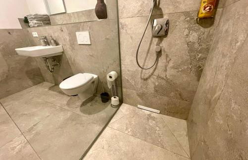 Goldstadt Grand Suite- City Apartment Zentrum Pforzheim - Foto 58