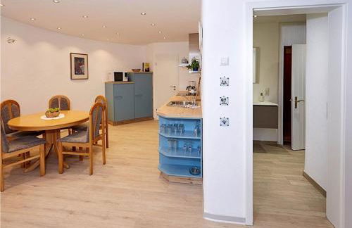 Strotzbusch Forest Hideaway - Foto 17