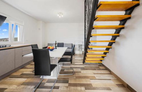 4 Bedroom Stunning Home In Skradin - Foto 5