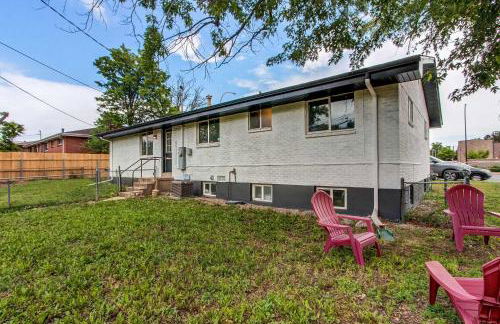 Spacious family home in Littleton with fenced yard - Foto 22