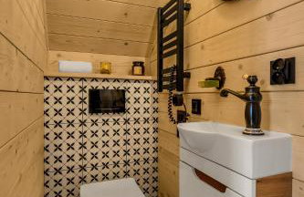 Modern Farmhouse Zegrze - Domek w lesie, Sauna, blisko Zalewu - by Rentujemy - Foto 40