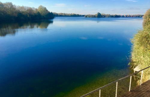 Luxury Lakeside House at Lakes by Yoo - Photo 7