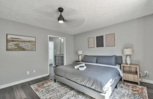 Spacious Home with 3 King Beds, Arcades and 86 inch TV - Foto 9