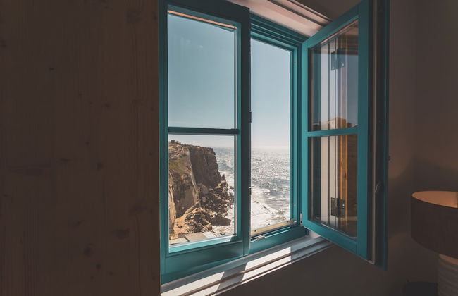 Azenhas do Mar West Coast Design & Surf - Foto 1