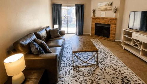 10 Min to Downtown - Pet-friendly, TV with Parking - Foto 2