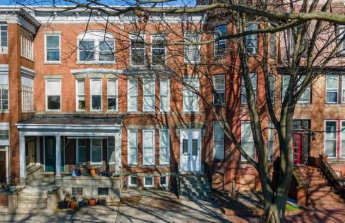 Flats on Front - Riverfront Gem Fast Wi-Fi 3F - Foto 12