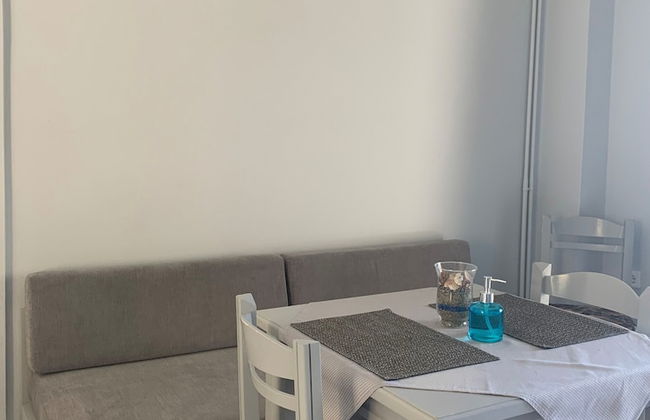 Ermis Suites - Photo 21