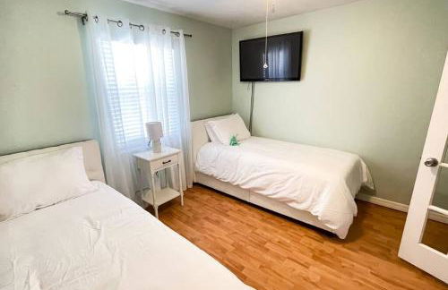 Skyline Breeze - Jensen Beach Family Getaway - Foto 35