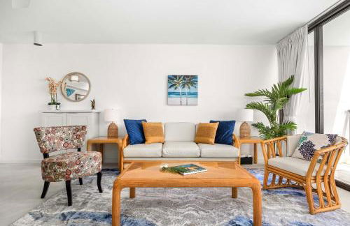 Diamond Head and Ocean views with King Bed and Parking - Foto 38