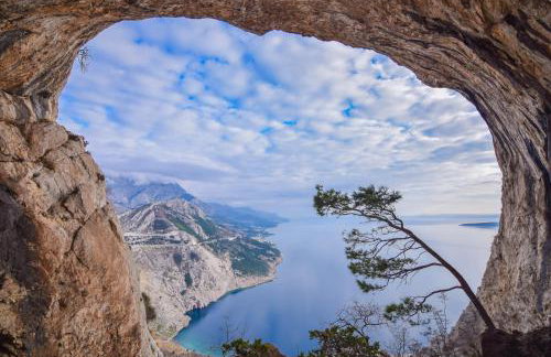 Villa Milena with heated pool and jacuzzi - Photo 77