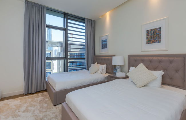 FAM Living - City Walk - Photo 5