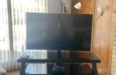 Roomy Midtown Home-Large and Central to Everything - Foto 42