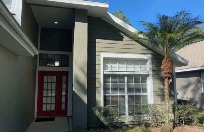 Beautiful Remodeled Private Pool Home - Foto 29