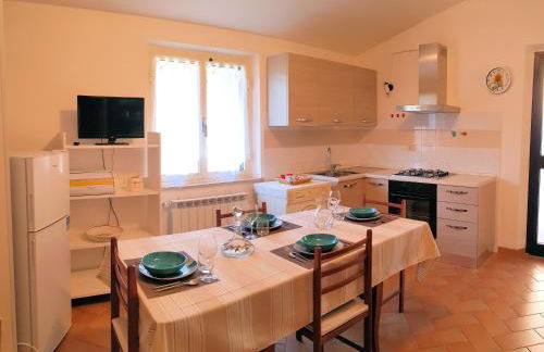 Case in campagna con piscina a Todi - Foto 8