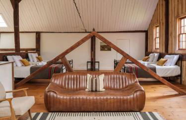 Chic Barn House with Pool - Foto 34