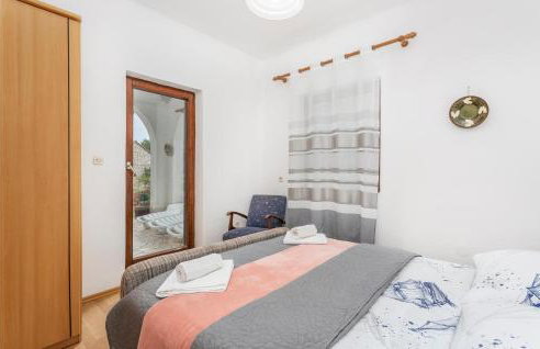 Awesome Apartment In Malinska With Wifi - Foto 18