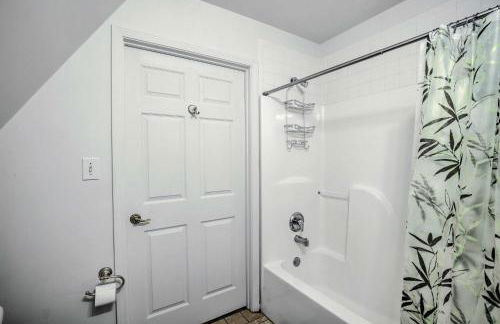 Lake Allatoona Area Studio with Pool and Views! - Foto 11