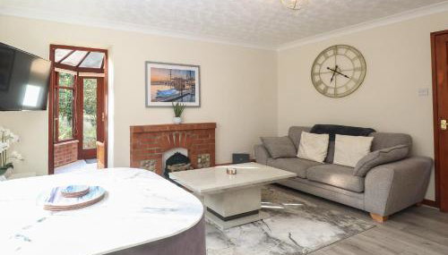 Seaview Cottage - Photo 5