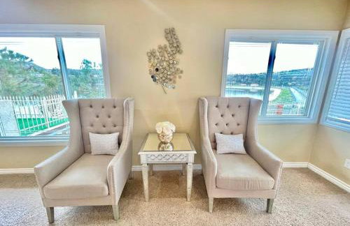 Stunning Panoramic Waterfront Pool Home Escape - Foto 46