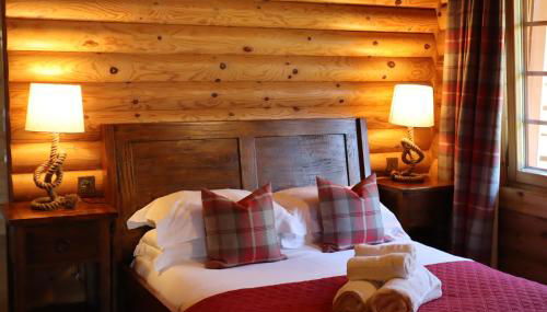 Bunnahahbain - Two Bedroom Luxury Log Cabin with Private Hot Tub - Foto 4