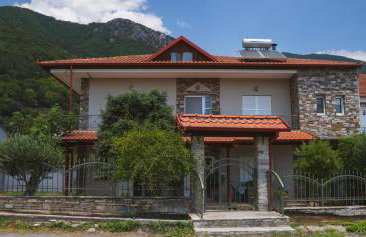 Zeni Pozar - Foto 22