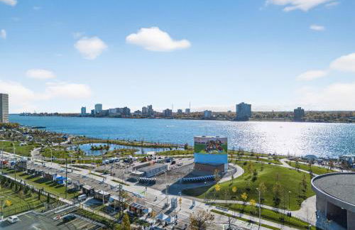 Beautiful 'Rose Themed' Loft Near Downtown Detroit apts - Foto 33