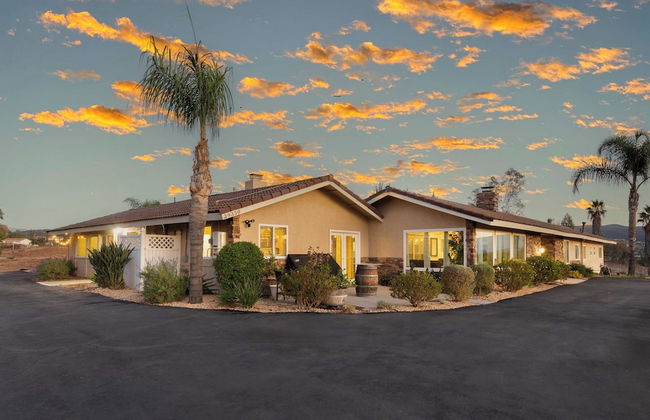 Bordeaux by Avantstay Private Pool, Hot Tub & Game Room Near Temecula - Foto 45