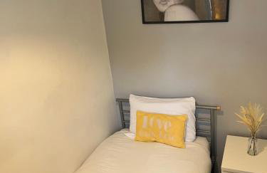 Flamingo Short Lets Greenleys - Foto 7