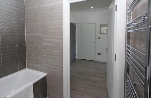 Sapphire House Apartments - Photo 134