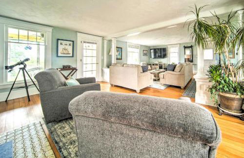 Private Waterfront Lake Erie Home with BBQ Patio - Photo 10