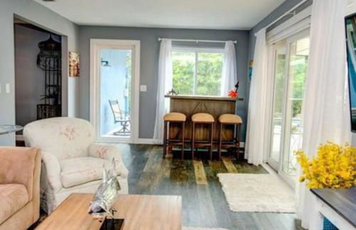 Blue Heaven in the Heart of Stuart Heat salt pool - Foto 21