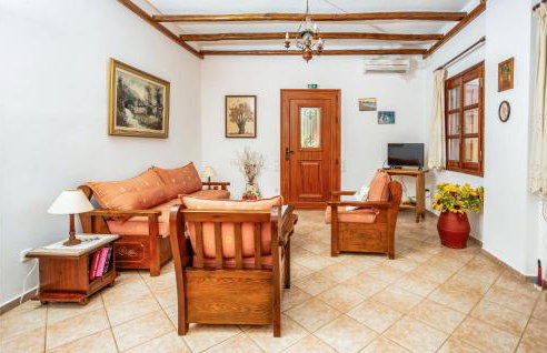 5 Bedroom Lovely Home In Agios Vasilios - Foto 17