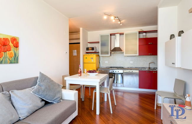 Desenzanoloft – Butterfly and Pools - Photo 19