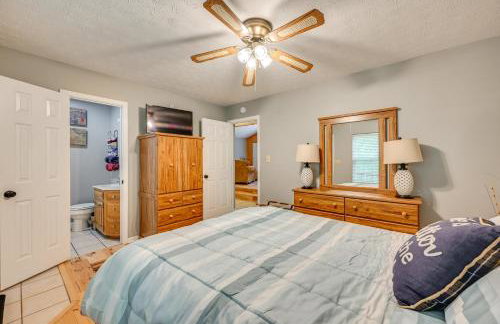 Access to Rough River Lake! Family Home with Deck - Foto 21