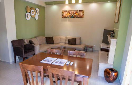 Lydia's Inn 1 - Private pool, near Xylokastro - Foto 13