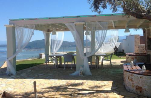 Thea Thalatta Villas - Photo 16