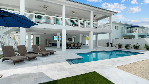 Luna Light Waterfront Pool Dock Views - Foto 5, Habitación