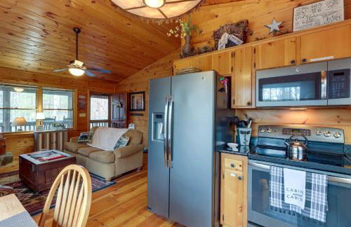 Private Hot Tub! Cherry Beary Den in Blue Ridge - Foto 13