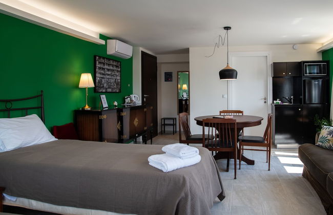 CHROMA Lodge Pikermi - Foto 39