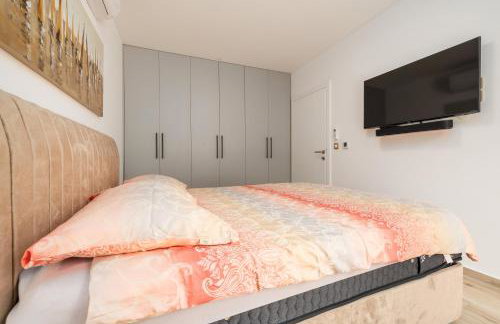 Lulani Soline Pool Apartment - Photo 31